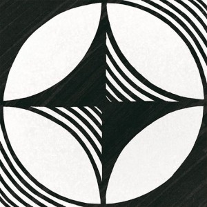 Compass B&W 20x20 cm 22123